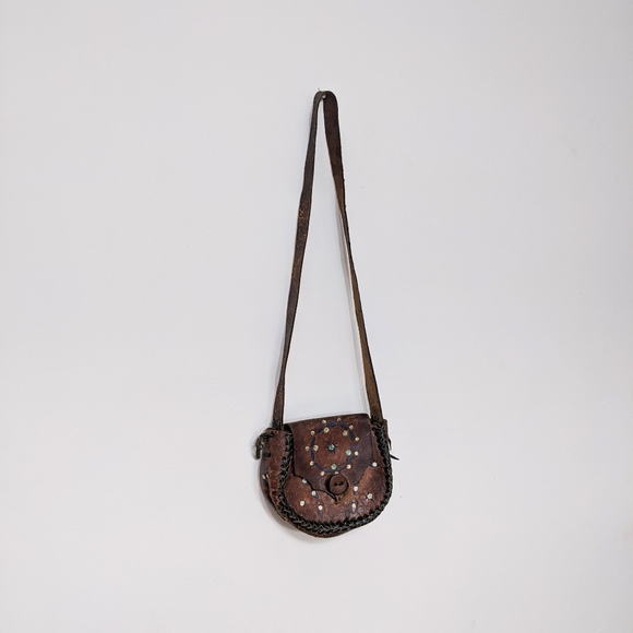 1970s tooled leather painted cross body bag - Picture 1 of 6